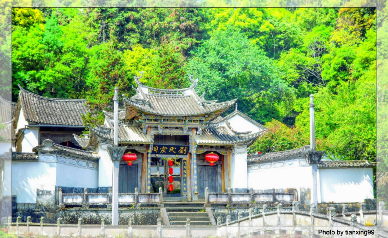 暑假學(xué)能夏令營帶你暢游知識(shí)的海洋！