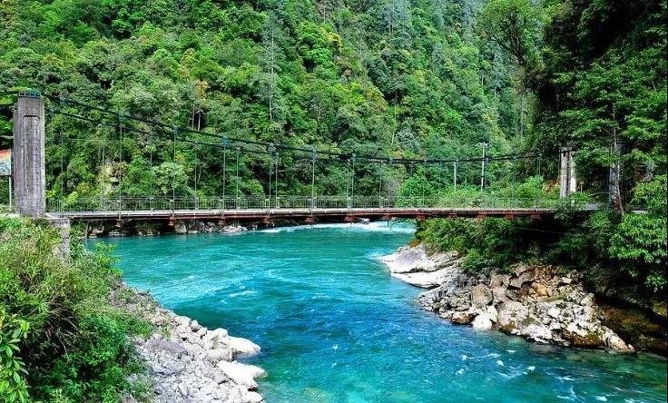 云南暑期旅游目的地推薦云南暑期精品游純玩團(tuán)定制游小編一起走進(jìn)滇西邊陲的芒市和騰沖