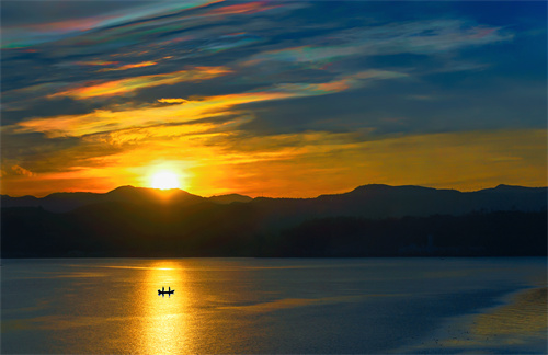 一起出發(fā)追尋“紅色印記”，這些紅色旅游經(jīng)典線路你去過嗎？