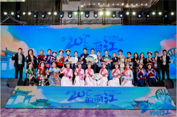 云南旅游,云南旅行社,云南團(tuán)建公司,云南策劃公司,云南會(huì)議執(zhí)行,麗江旅游,麗江旅行社,麗江團(tuán)建公司,麗江策劃公司：蘇州奏響麗江戀歌，“舍不得的麗江 忘不了的古城” 吸睛無(wú)數(shù)